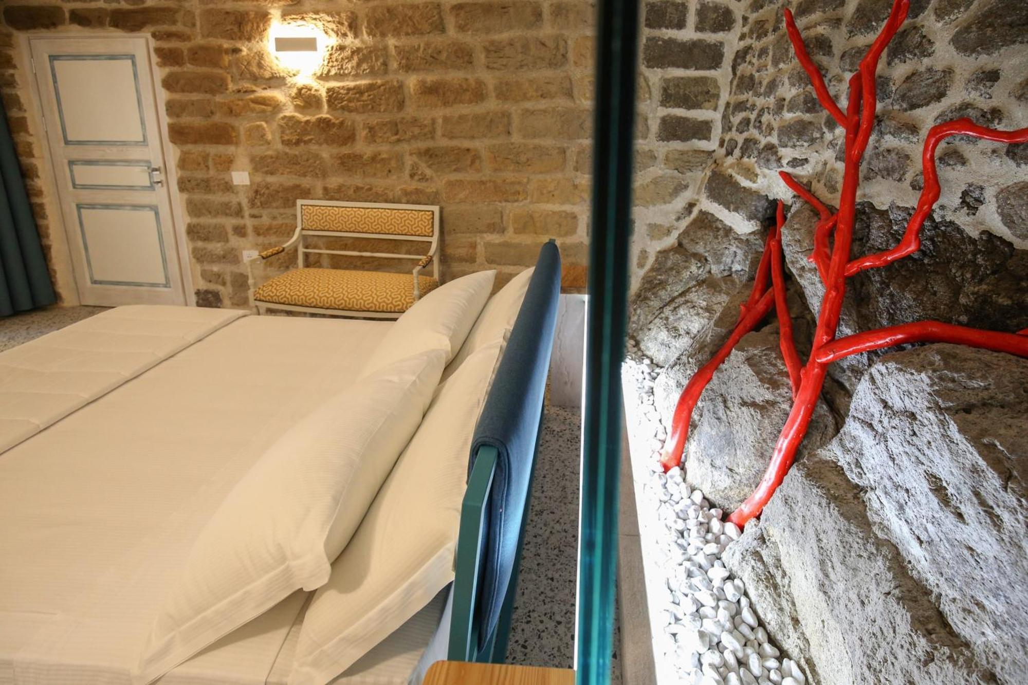 B&B Domos Mi & Ro Castelsardo Kültér fotó