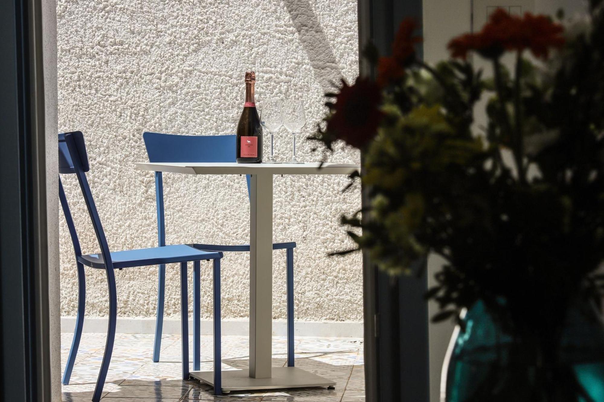 B&B Domos Mi & Ro Castelsardo Kültér fotó