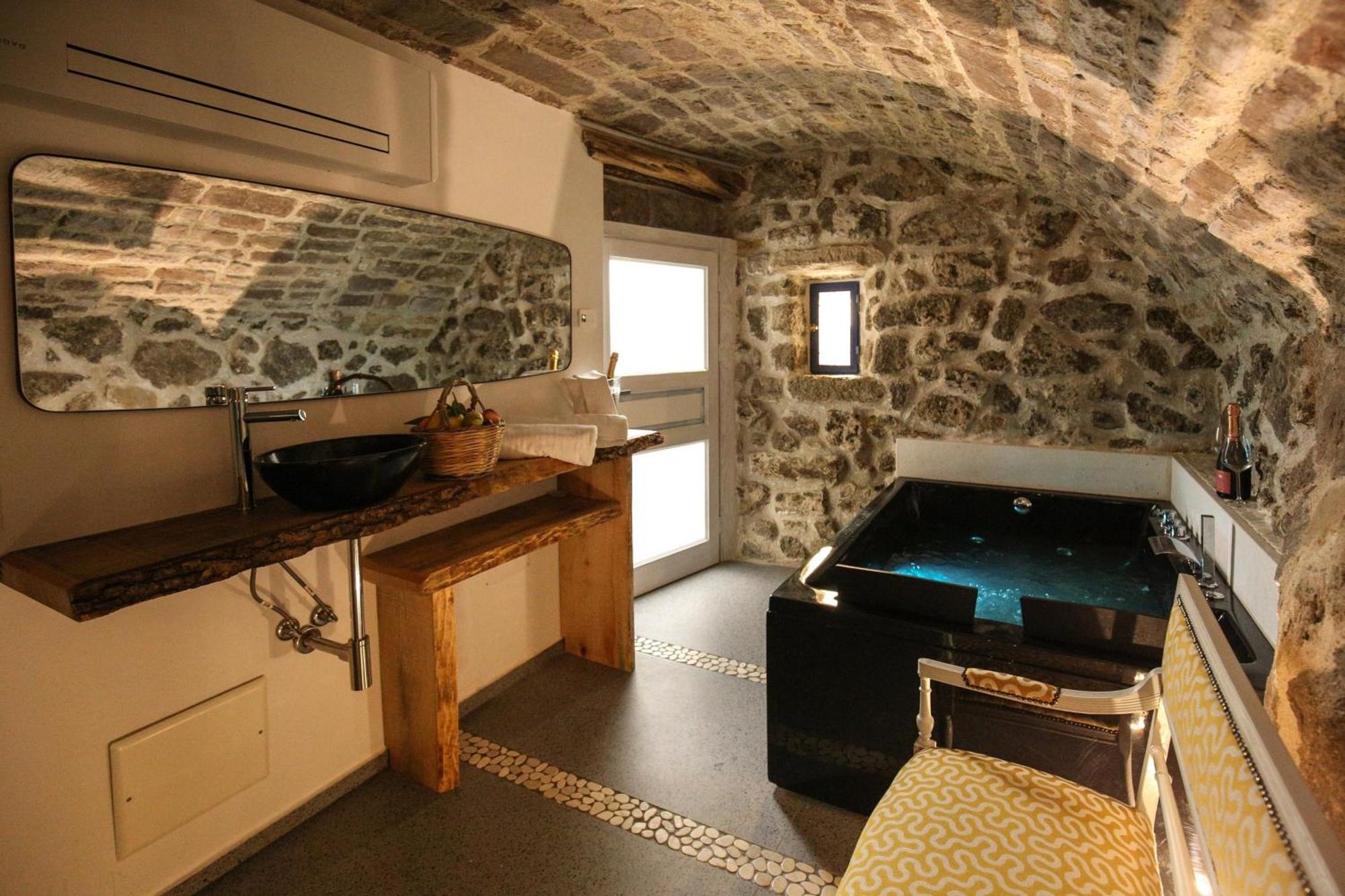 B&B Domos Mi & Ro Castelsardo Kültér fotó
