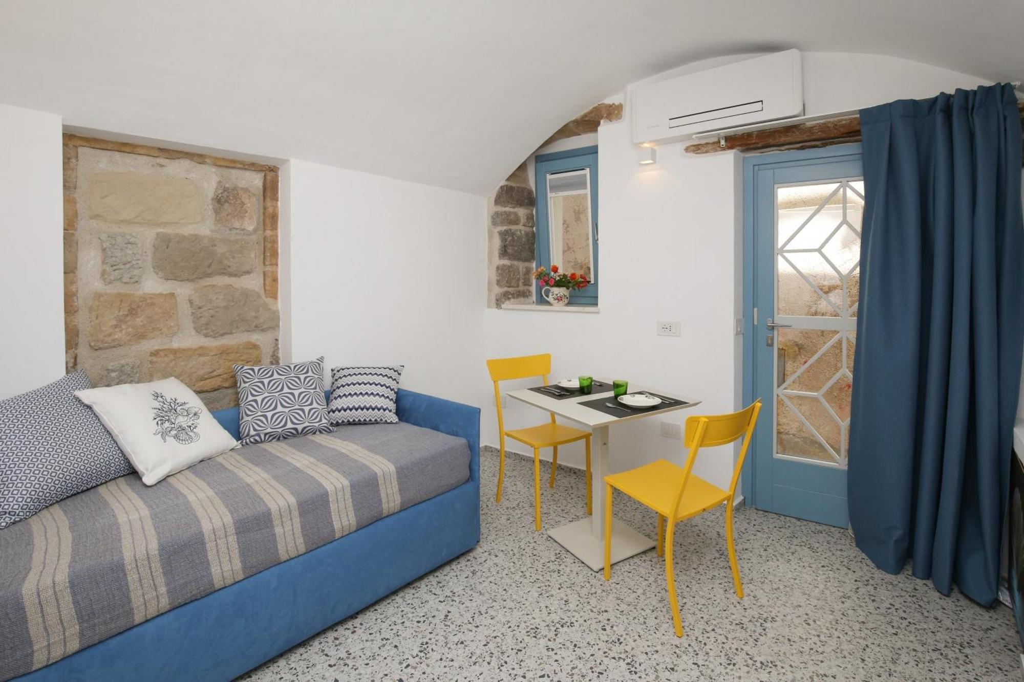 B&B Domos Mi & Ro Castelsardo Kültér fotó
